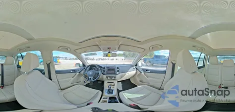 2017 Volkswagen Tiguan Wolfsburg from USA, damaged, VIN WVGSV7AX5HW511111